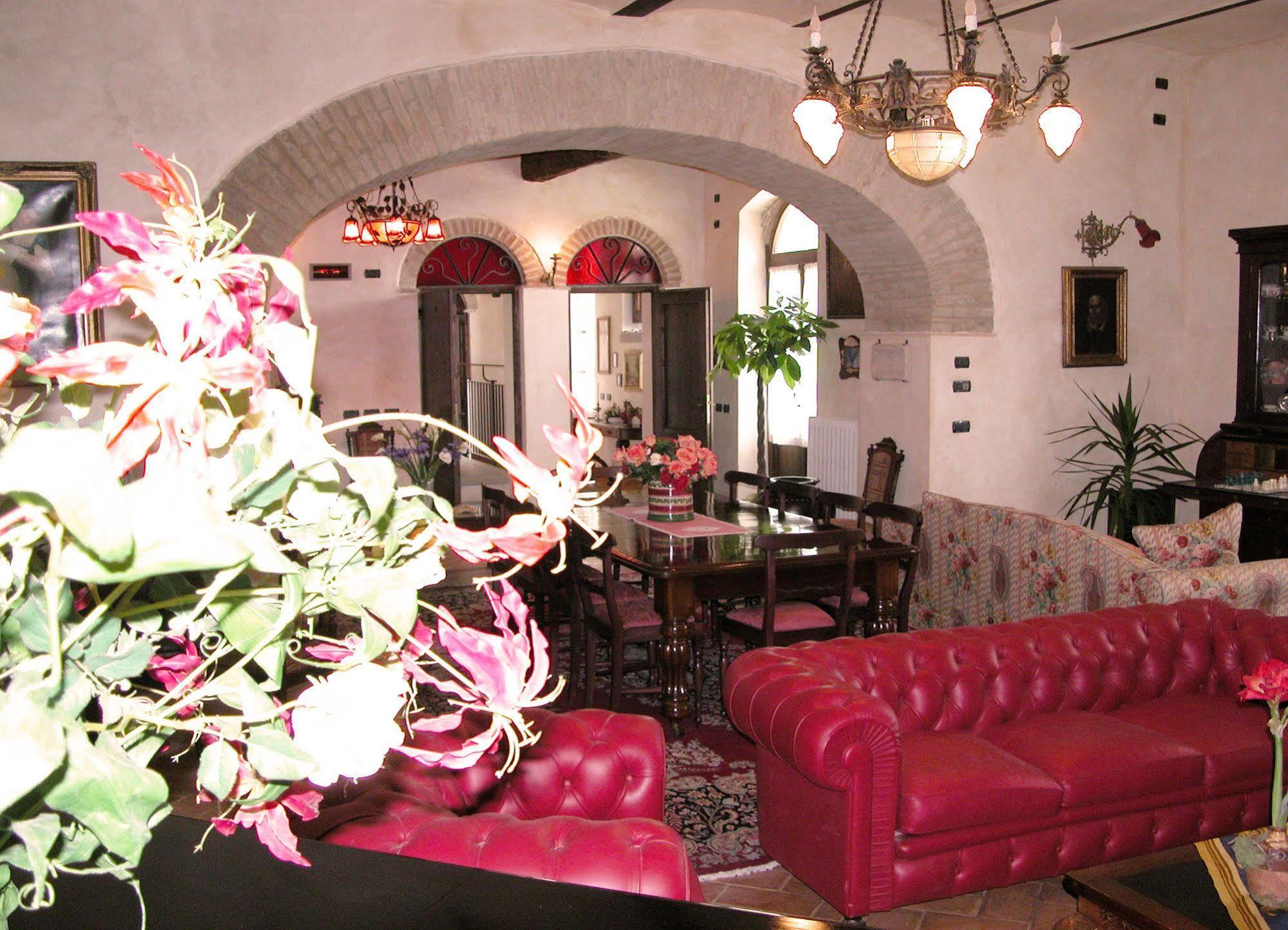 Residenza D'Epoca Il Biribino Hotel Citta di Castello Luaran gambar